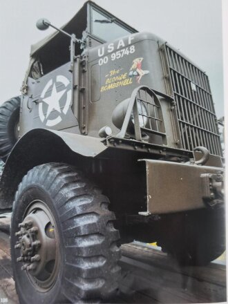 Les Vehicules Allies De La Liberation, Etats-Unis, Grande-Bretagne, Canada (Francois Bertin), DIN A4, 127 Seiten, gebraucht, aus Raucherhaushalt