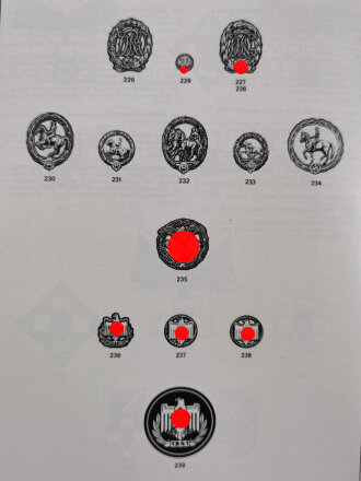 Insignia, Decorations and Badges of the Third Reich and Occupied Countries, DIN A4, 134 Seiten, gebraucht, aus Raucherhaushalt