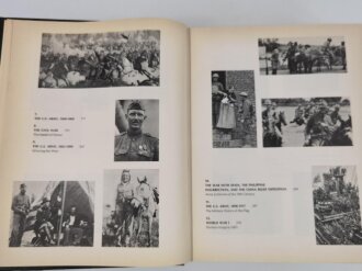 A Pictorial History of "The United States Army" (Gene Gurney), in war and peace, from colonial times to Vietnam, 805 Seiten, DIN A4, gebraucht, aus Raucherhaushalt
