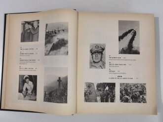 A Pictorial History of "The United States Army" (Gene Gurney), in war and peace, from colonial times to Vietnam, 805 Seiten, DIN A4, gebraucht, aus Raucherhaushalt