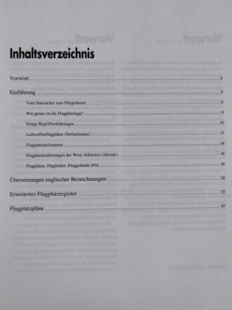 "Fliegehorste und Einsatzhäfen der Luftwaffe", Planskizzen 1935 - 1945, Karl Ries / Wolfgang Dierich, 309 Seiten, DIN A4, gebraucht, aus Raucherhaushalt