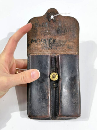 U.S. 1946 dated magazine pouch, leather , Military police. Uncleaned