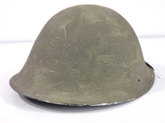 Großbritannien, Stahlhelm "Turtle " das Innenfutter datiert 1978, Originallack