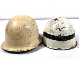 "Police Militaire" PM Stahlhelm. Auf Basis eines französischen Helm Modell 1951.- Originallack