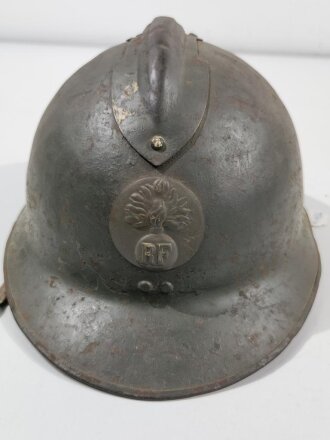 Frankreich, Stahlhelm 2.Weltkrieg Modell 1926. Originallack