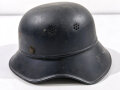 Stahlhelm Luftschutz. Originallack, Emblem entfernt, Futter ausgerissen