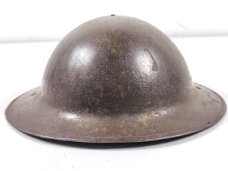 U.S. 1. Weltkrieg Stahlhelm Modell 1917. Komplett mit Innenfutter und Kinnriemen, Originallack. British made