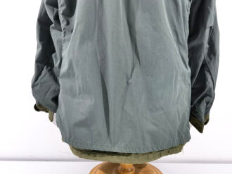 U.S. 1972 dated Field jacket M65. Size medium regular. Used, overall good condition
