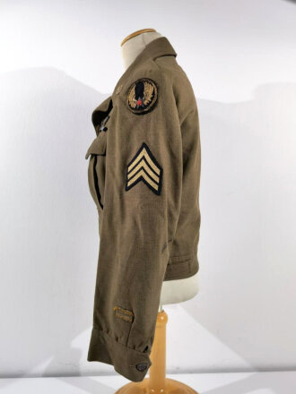 U.S. 1944 dated Army Air Forces "Ike jacket" Label faded, size 34R. Insignia original sewn, used