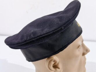 U.S. Navy sailors hat. Very good condition , most likely from the 1960/70s