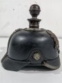 1.Weltkrieg Preussen, feldgraue Pickelhaube für Mannschaften der Artillerie. Getragenes Stück