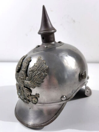 1.Weltkrieg Preussen, feldgrauer Helm für Mannschaften der Kürassiere. In allen Teilen Original