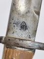 1.Weltkrieg, Seitengewehr Modell 98/05 alter Art ohne Feuerschutzblech, vermutlich Eigentumstück,  Herstellermarke Pyramide , Holzgriffschalen ergänzt