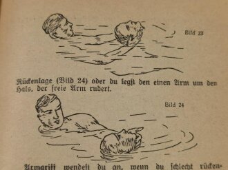 "Schwimme richtig!" Herausgegeben vom Deutschen Schwimmverband e.V. der Deutschen Turnerschaft und der Deutschen Lebensrettungs-Gesellschaft, 64 Seiten, DIN A6, aus Raucherhaushalt