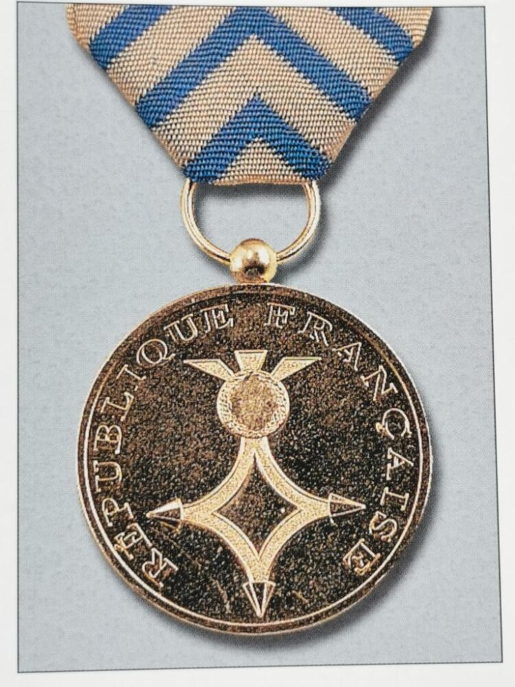 Les decorations francaises, Preface du General jean Philippe Douin,