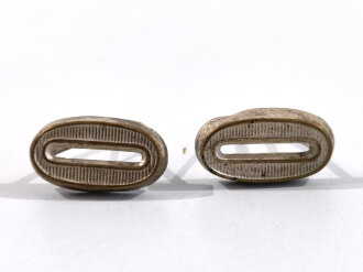 Paar Auflagen für Schulterklappen der Reichswehr oder Wehrmacht "0" in Silber, Höhe 18 mm