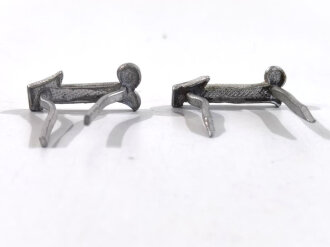 Paar Auflagen für Schulterklappen der  Wehrmacht "1" in Silber, Höhe 19 mm