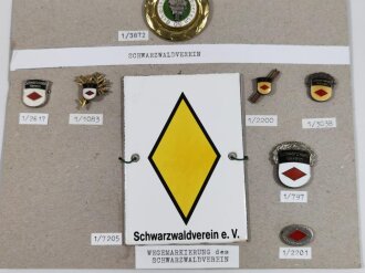 Deutschland nach 1945, Sammlung Abzeichen zum Thema " Schwäbischer Albverein"