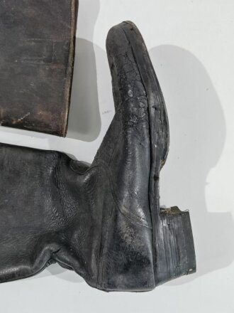 Paar Stiefel für weibliches Personal der Wehrmacht ( Helferinnen und RAD w. ) Getragenes, ungereinigtes Paar, Sohlenlänge 25,5cm