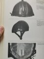 "Der Deutsche Stahlhelm - Eine Entwicklungsgeschichte in Text und Bildern" über DIN A5, 80 Seiten, aus Raucherhaushalt, gebraucht