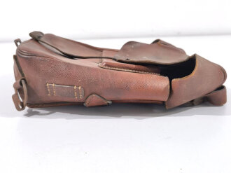 Packtasche für Berittene der Wehrmacht Modell 1940. Leder zum Teil trocken, ungereinigtes Stück