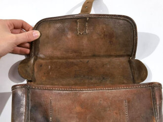1.Weltkrieg, Packtasche für Berittene datiert 1915. Kann ich leider nicht zuordnen. Ungereinigtes Stück