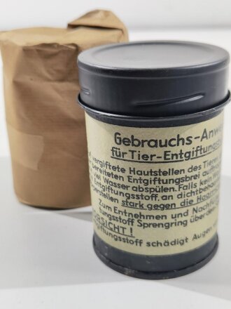 Tier Entgiftungsbüchse 42 der Wehrmacht. Ungebrauchtes Stück in der originalen Umverpackung