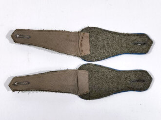 1.Weltkrieg Preußen, Paar feldgraue Schulterklappen für Mannschaften im  1.Pommerschen Ulanen Regiment Nr 4 ( Thorn )