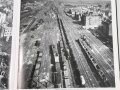 "Bombenziel Deutsche Reichsbahn", (Eisenbahn Kurier), DIN A5, 143 Seiten, aus Raucherhaushalt