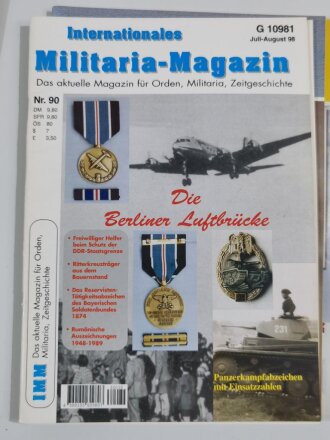 45 Ausgaben " Internationales Militaria Magazin IMM" Gebraucht, aus Raucherhaushalt