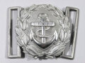 Kriegsmarine Schloß für die Paradefeldbinde der Beamten. Aluminium 60mm. Kein Hersteller. Sie erhalten ein ( 1 )  ungetragenes Stück in sehr gutem Zustand aus altem Herstellerbestand