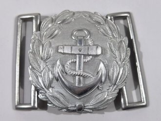 Kriegsmarine Schloß für die Paradefeldbinde der Beamten. Aluminium 60 mm. Hersteller FLL . Sie erhalten ein ( 1 )  ungetragenes Stück in sehr gutem Zustand aus altem Herstellerbestand