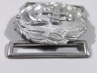 Kriegsmarine Schloß für die Paradefeldbinde der Beamten. Aluminium 60 mm. Hersteller FLL . Sie erhalten ein ( 1 )  ungetragenes Stück in sehr gutem Zustand aus altem Herstellerbestand
