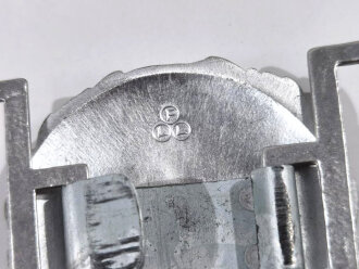Kriegsmarine Schloß für die Paradefeldbinde der Beamten. Aluminium 60 mm. Hersteller FLL . Sie erhalten ein ( 1 )  ungetragenes Stück in sehr gutem Zustand aus altem Herstellerbestand
