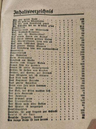 Lieder der Jugend "Uns geht die Sonne nicht unter." datiert 1940, 170 Seiten, DIN A6, stark gebraucht