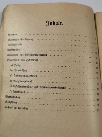 "Luftschutz in Bildern", datiert 1935, 80...