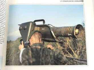 "La Legion", Une Legende en Marche, 1er Etranger de Cavalerie, Textes de Tibor Szecsko et 1 er R. E. C, Photographies de Daniel Riffet et 1 er R. E. C, DIN A4, 128 Seiten, aus Raucherhaushalt