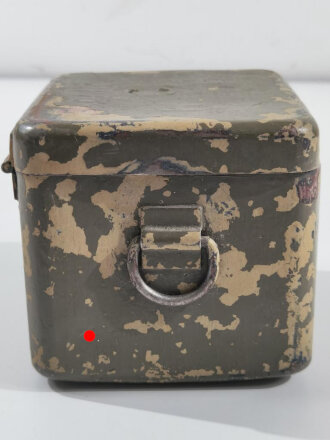 Transportkasten für Richtaufsatz 35 zum 80mm Granatwerfer 34 der Wehrmacht. Norwegisch überlackiertes Stück