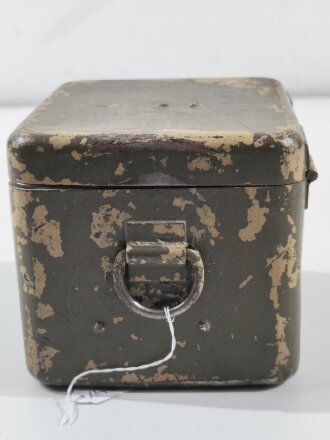 Transportkasten für Richtaufsatz 35 zum 80mm Granatwerfer 34 der Wehrmacht. Norwegisch überlackiertes Stück