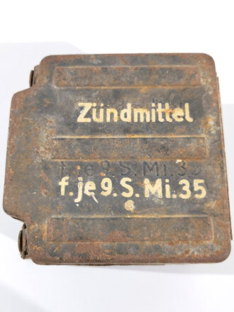 Kasten "Zündmittel für je 9 S.Mi.35" der Wehrmacht. Ungereinigtes Stück, Originallack