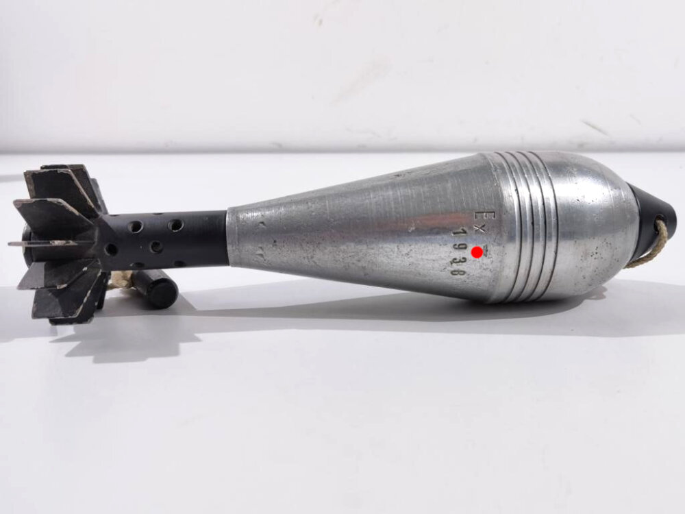 exerzier-wurfgranate-f-r-8cm-granatwerfer-34-der-wehrmacht-leichtm