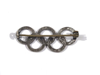 Olympiade 1936, Olympische Ringe als Anstecknadel, Breite...