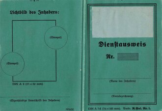 Dienstausweis der Freiwilligen Feuerwehr Frankfurt am Main, nach dem Krieg überklebt und weiter genutzt, Kleber hat sich gelöst