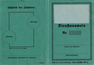 Dienstausweis der Freiwilligen Feuerwehr Frankfurt am Main, nach dem Krieg überklebt und weiter genutzt, Kleber hat sich gelöst