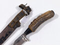 1.Weltkrieg Grabendolch mit zugehöriger Scheide, Eigentumstück, die Klinge markiert " 42er" sowie " Deutscher Brummer"  Hersteller Anton Wingen Solingen. Ungereinigtes Stück