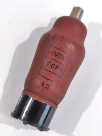 Röhre Miniwatt ECF1, datiert 1942, Funktion nicht geprüft