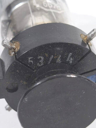 Röhre RV2,4 P700 Wehrmacht, Funktion nicht geprüft