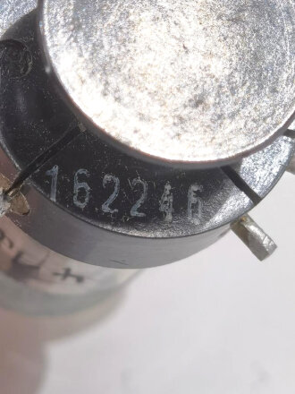 Röhre RV2,4 P700 Wehrmacht, Funktion nicht geprüft