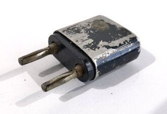 Zweipoliger Stecker ähnlich Wehrmacht