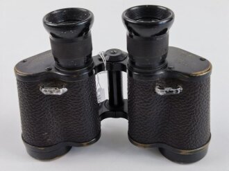 Dienstglas 6 x 30 Wehrmacht. Hersteller Spindler & Hoyer Göttingen. Klare Durchsicht, Strichplatte deutlich. Frühes Stück in gutem Zustand